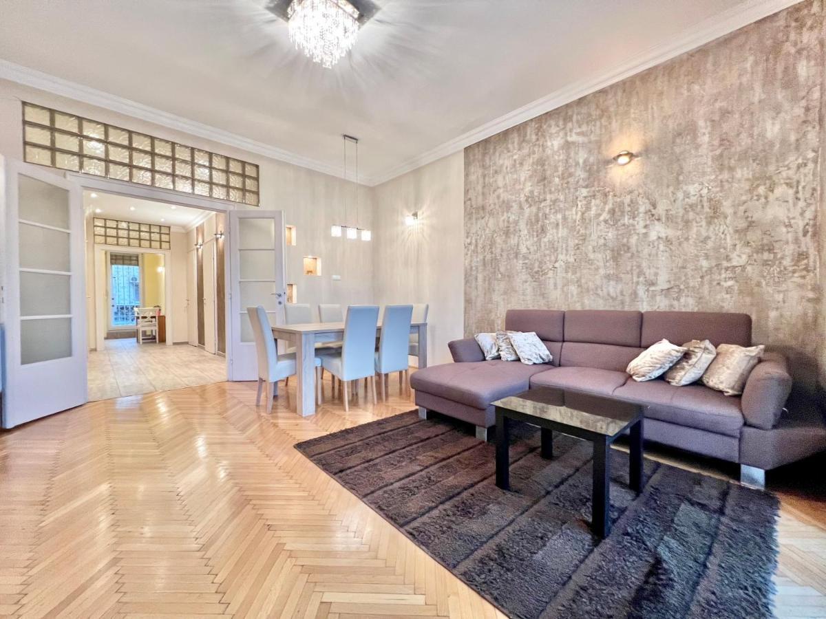 Exclusive Colourful Flat In The City Budapest Exterior photo