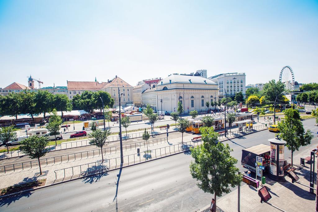 Exclusive Colourful Flat In The City Budapest Room photo